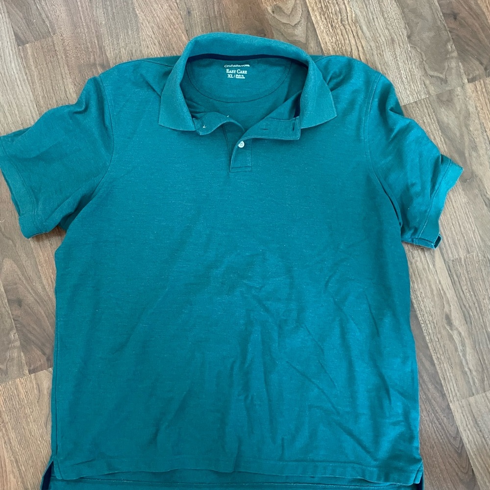 Men’s Croft &Barrow polo shirt. Size XL.